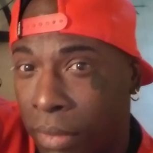 Meet your Posher, Derrick